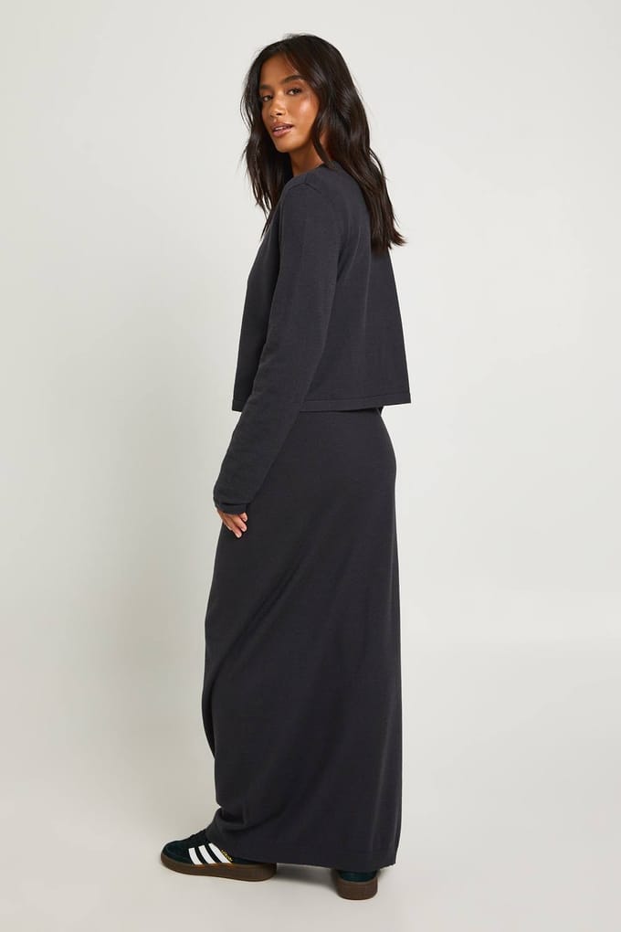 boohoo Dames Petite Rib Knit Maxi-rok | Charcoal | Maat: Medium