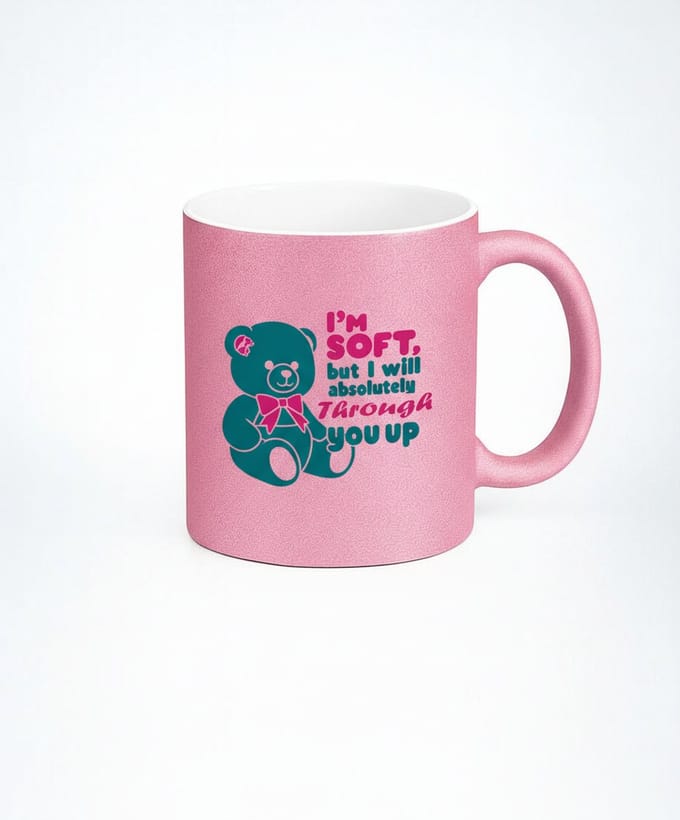 Roze Mok - "I'm Soft, But I Will Absolutely Throw You Up" Teddybeer Design