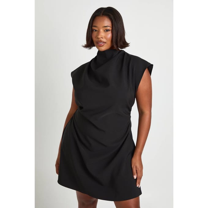 boohoo Dames Plus Asymmetrische Gegromde Capmouw Shift Jurk | Zwart | Maat: 44