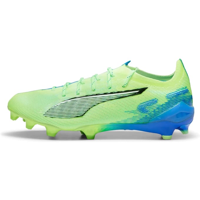 Puma ultra 5 ultimate fg in de kleur groen.