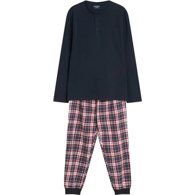 Pyjama Henderson