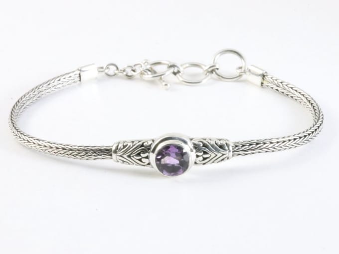 Traditionele zilveren snake armband met amethist