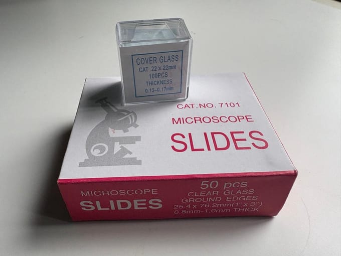 Microscoop glaasjesset – 50 objectglaasjes 76,2 × 25,4 mm + 100 dekglaasjes 22 × 22 mm – 1 set