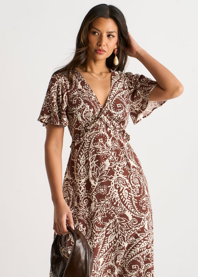 Chocoladebruine midi-jurk met paisleyprint en ruches