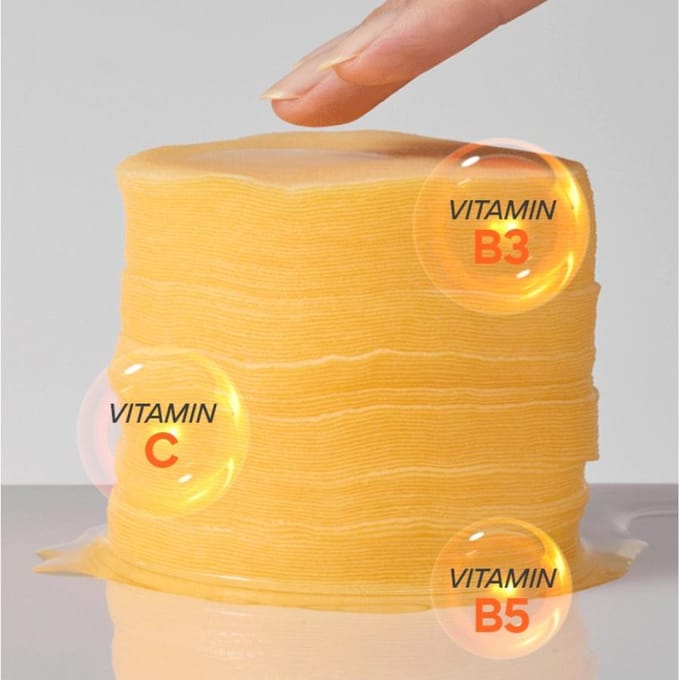Innisfree Vitamin C Green Tea Enzyme Brightening Pad 60 pads AUTHENTIC STORE beige