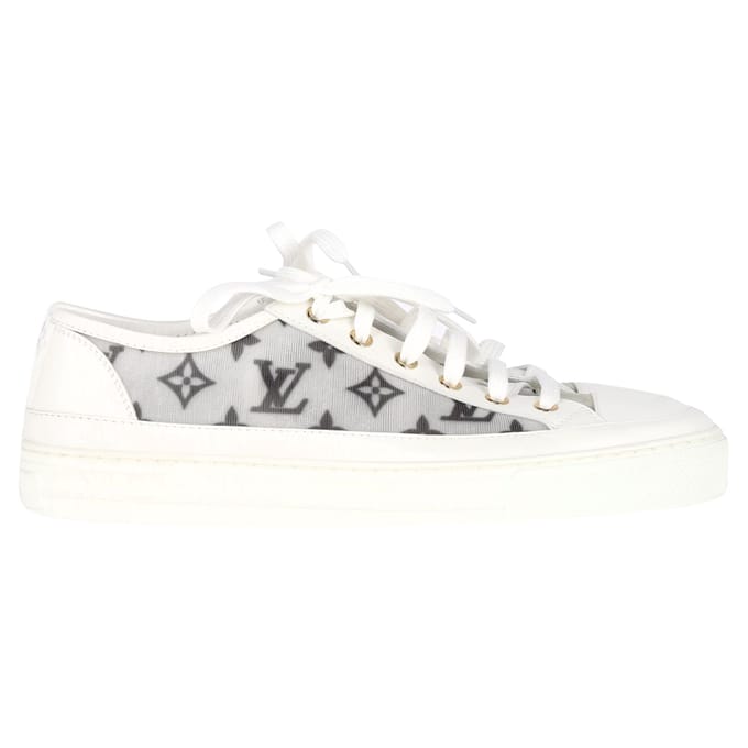 Louis Vuitton Monogram Mesh Accent Lage Sneakers in Wit Leer