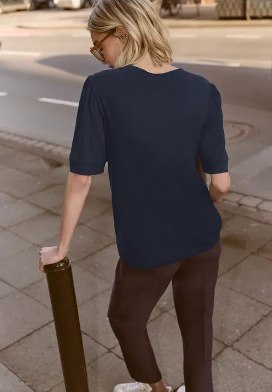 Shirt met ronde hals en pofmouwen