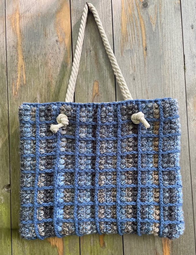 HAAKPAKKET TAS BLUE PUFF BLOCK MC 02 - VERLOOPGAREN - CANVAS BINNENTAS.