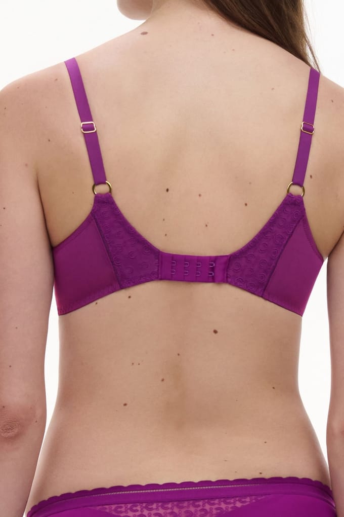 Chantelle Co Bra Tshirt Covering Spacer Ultraviolet Größe: E70 | BHs Outlet | Damen