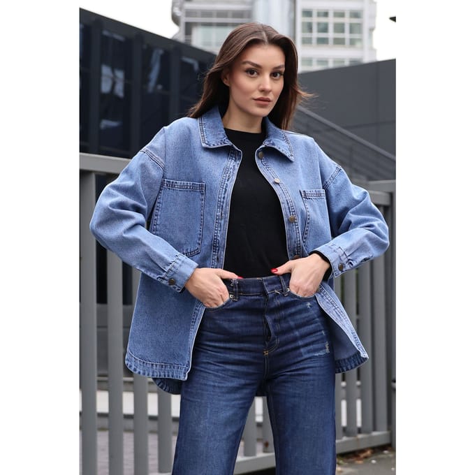 Overmaatse denimjack met shirtkraag en zakken