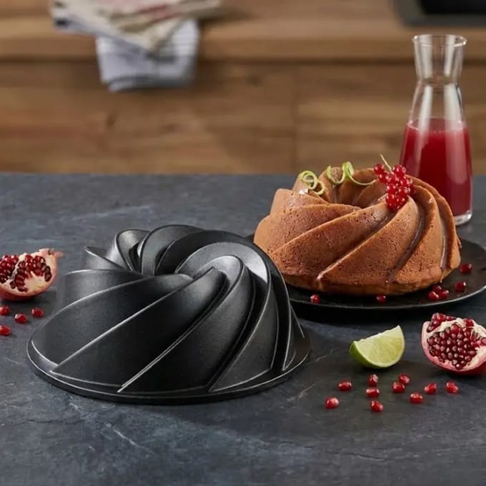 Wind Rose – cakevorm – gelijkmatige garing – 26 cm – zwart – laat moeiteloos los
