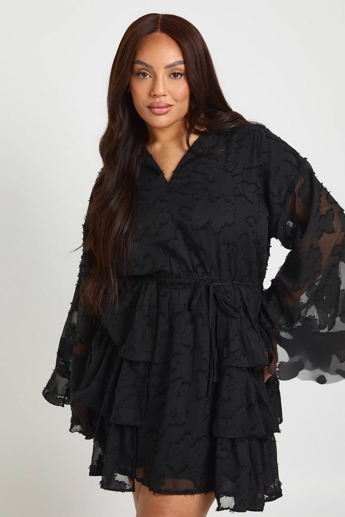 boohoo Dames Plus Burnout Chiffon Ruches Skater Jurk | Zwart | Maat: 52
