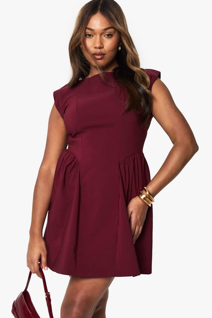 boohoo Dames Plus Bengaline Cap Sleeve Skater Jurk | Wine | Maat: 26