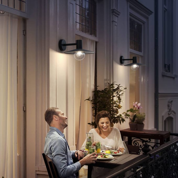 Philips myGarden Skua buitenwandlamp