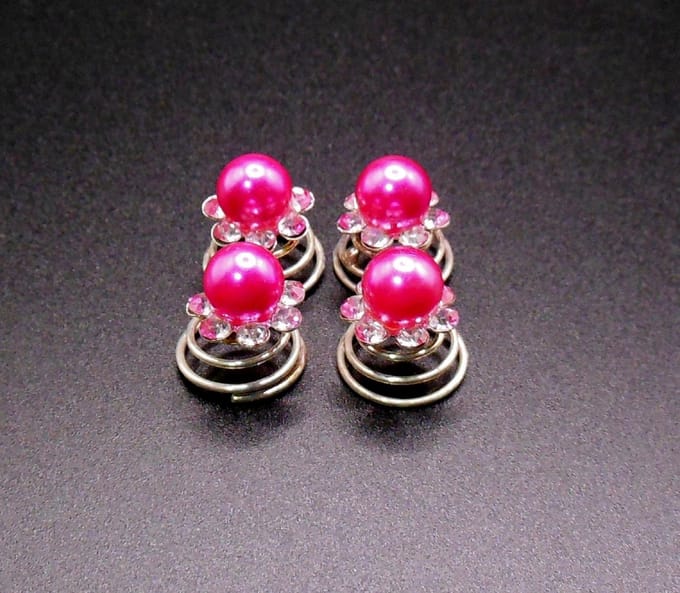 Curlies roze parel met 7 blad strass