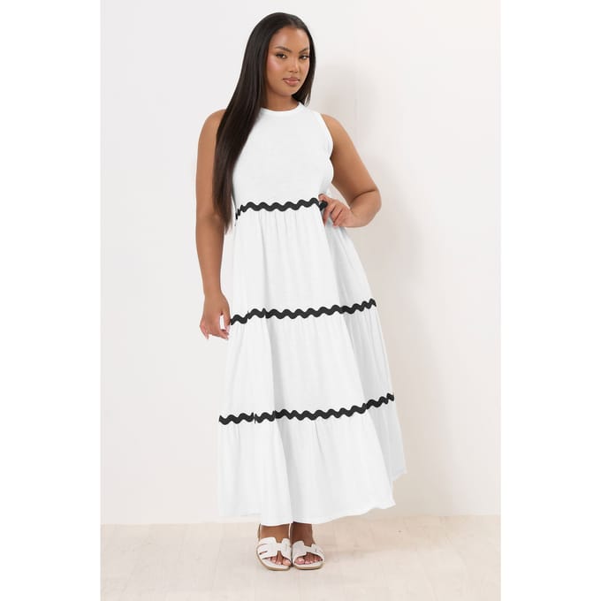 Yours Maxi Jurk Zonder Mouwen Met Contrasterende Wervelrand In Wit Size 48