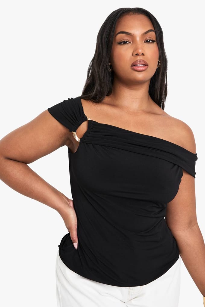 boohoo Dames Plus afwerkingsdetail off-shoulder top | Black | Maat: 18