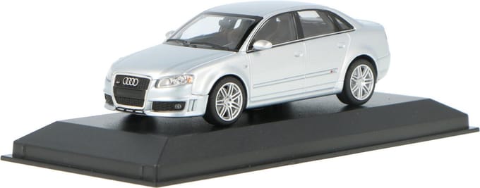 Audi RS4 2004 Silver Metallic