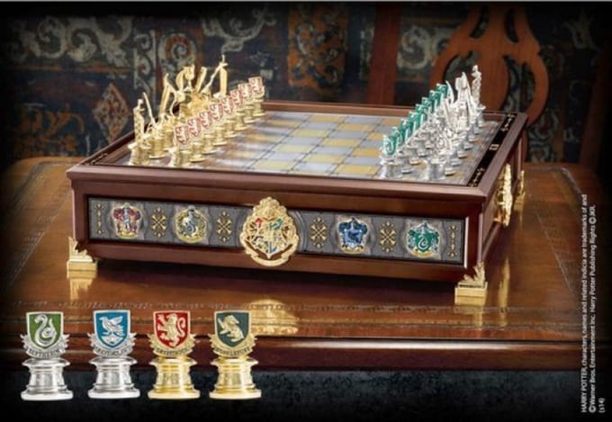 Noble Collection Harry Potter - Bordspel - Quidditch Schaakset