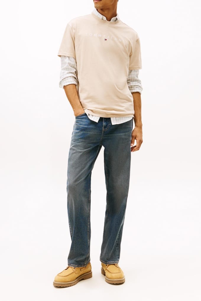 Tommy Hilfiger Regular Linear Logo T-shirt Gulf Sand Taglia: S | Magliette basic Outlet | Uomo | Marrone