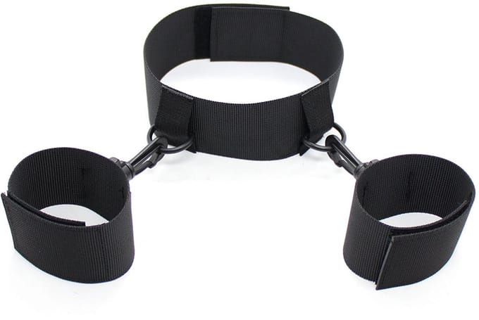 Smart Moves - Collar met Handboeien Combinatie - Zwart