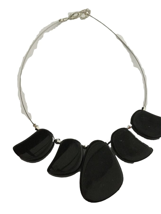Petra's Sieradenwereld - Ketting met zwarte stenen (10452259)