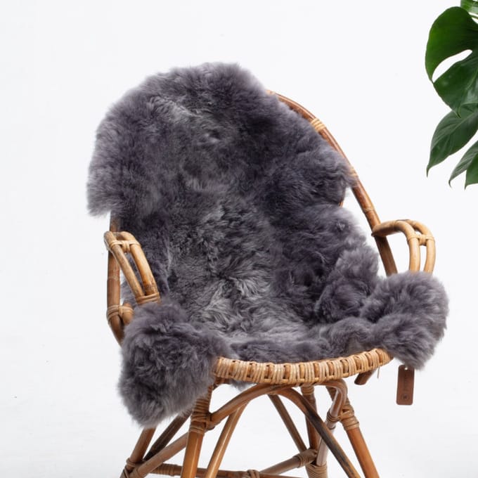 SHEEPY® | Schapenvacht | Jonatan (Grijs) M (100-105cm) - Sheepy.cc