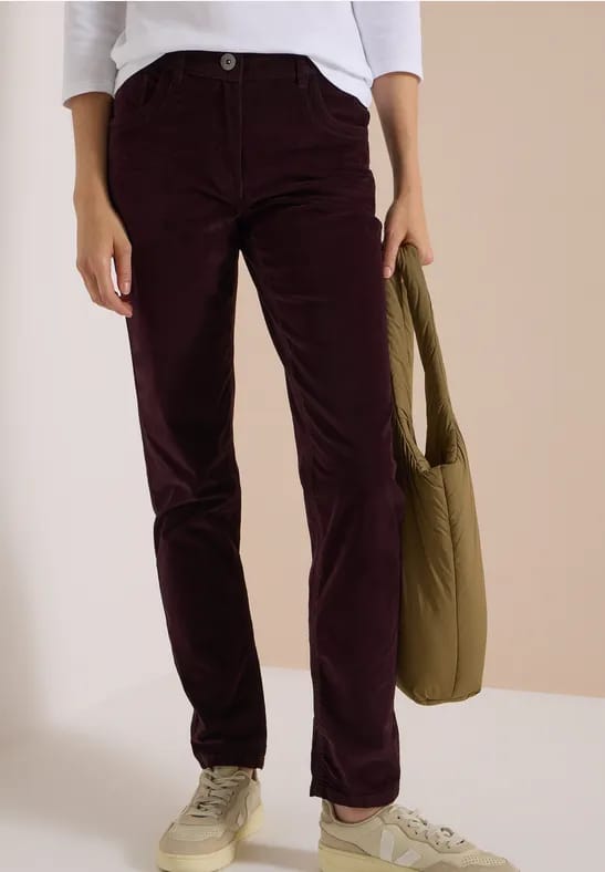 Mid Waist Broek met middelhoge taille en smalle pijpen in Slim Fit