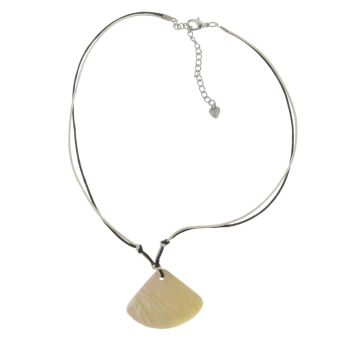 Behave - Schelp hanger ketting - Zwart en wit - Korte dames ketting 40 cm