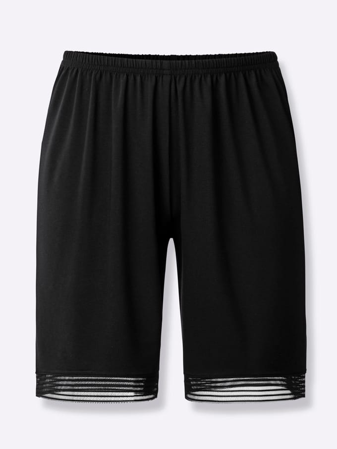 Shortama