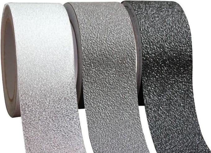 Zelfklevende AntiSlip Stickers - 25mm breed - Op Rol - 5 Meter Lang - Douche/Bad/Trap Plakstrip