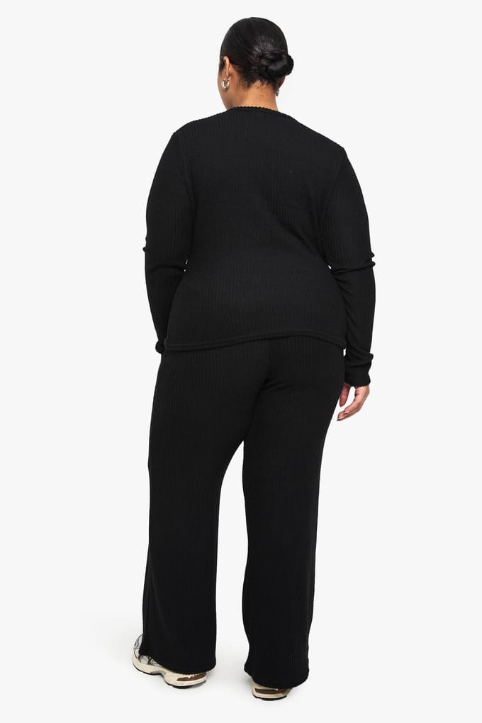 boohoo Dames Plus Soft Rib Cardigan En Elastische Broek Set | Zwart | Maat: 44