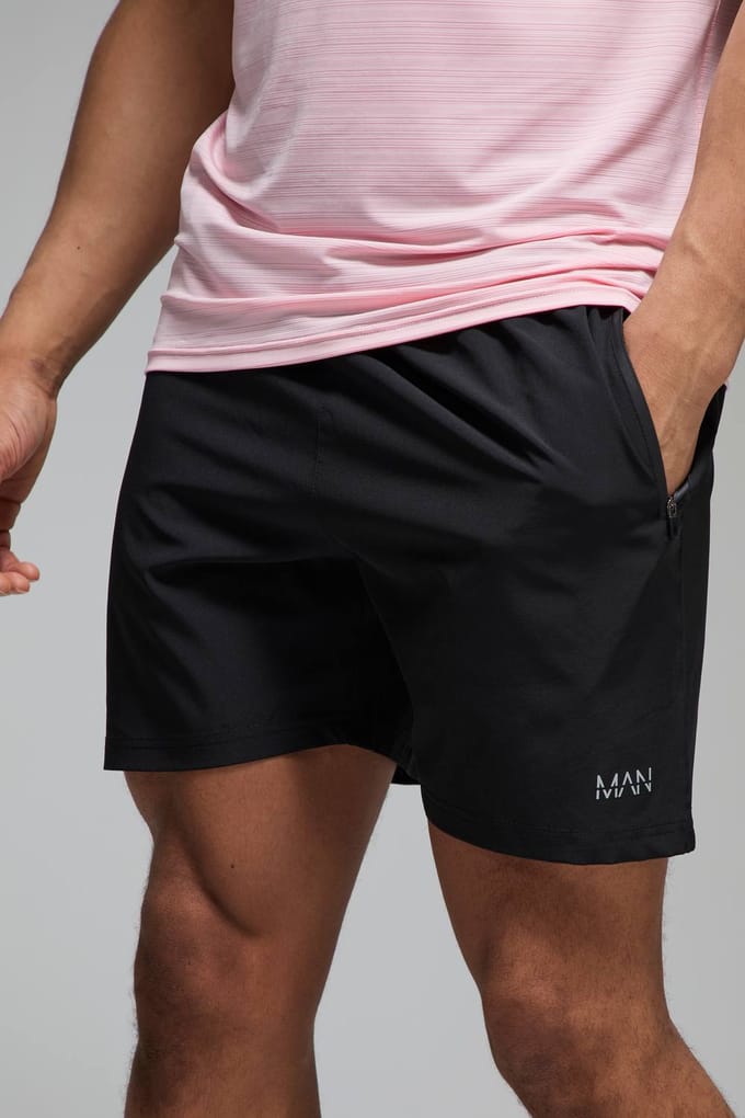 Men's Active Regular Stretch Woven 5inch Short | Black | Size Medium