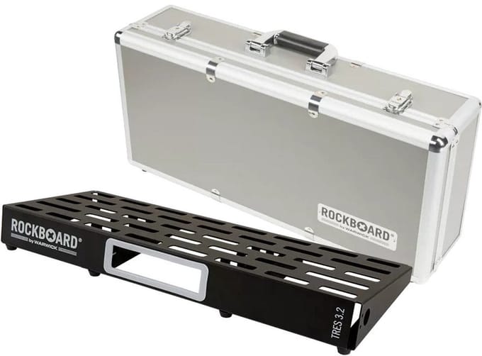 RockBoard TRES 3.2 C pedalboard met flightcase