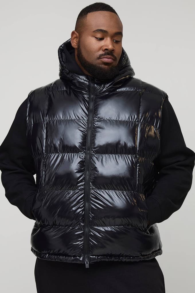 Plus Regular Fit High Shine Geplocht Met Capuchon Puffer Gilet | Black | Size 2XL