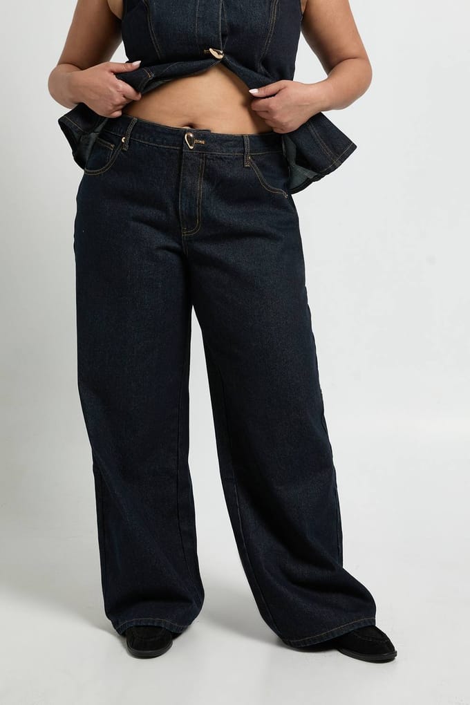 boohoo Dames Plus Contrast Stiksel Denim Wijde Pijpen Jeans | Indigo | Maat: 16