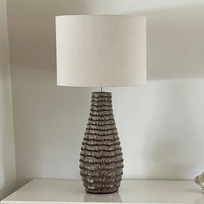 By Rydéns By Rydens tafellamp Bartha, bruin/beige, hoogte 74 cm