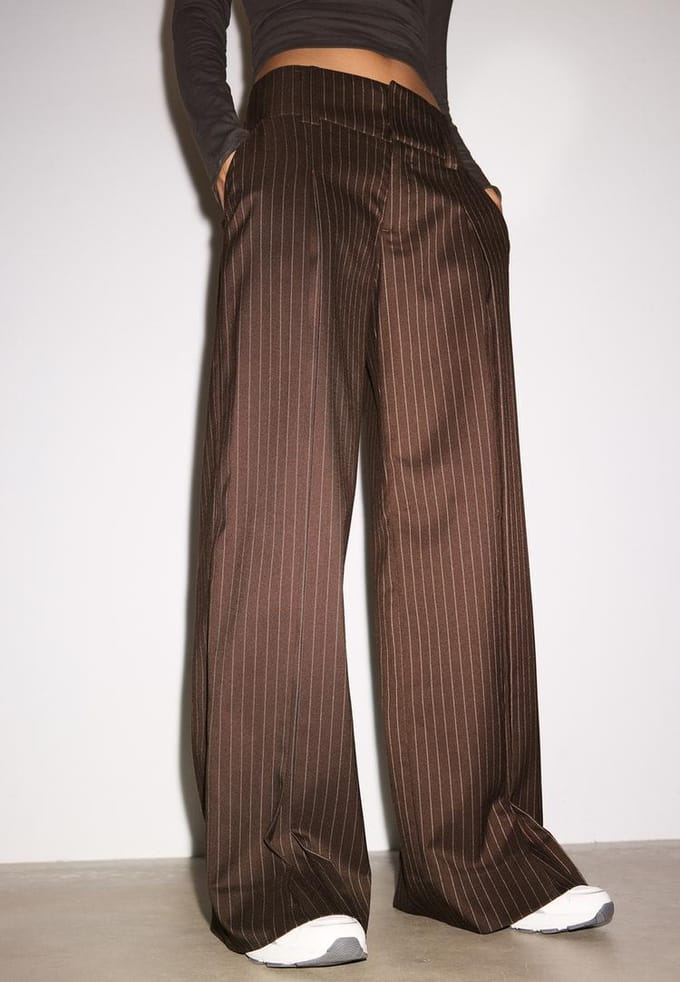 Stradivarius Smart broek met strepen aan de tailleband  Bruin 36