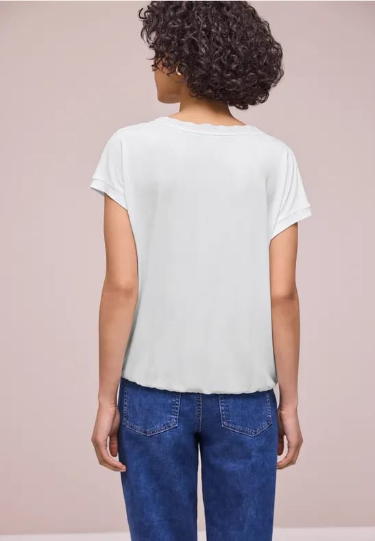 Shirt met ronde hals en decoratieve tape