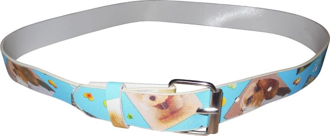 Kinderriem honden-patroon lichtblauw met diverse kleuren