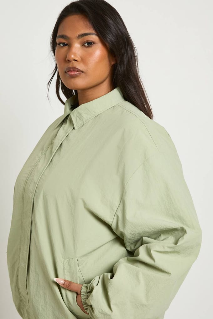 boohoo Dames Plus Oversized Bomber Jacket | Sage | Maat: 16