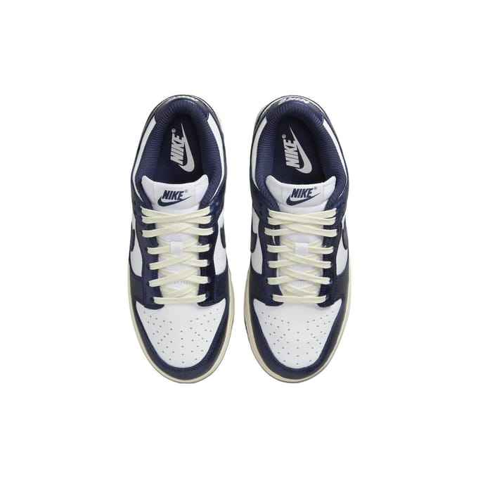 Nike Dunk Low Premium Vintage Navy Dames Sneakers Blauw Wit Midnight-Navy FN7197-100 39 beige