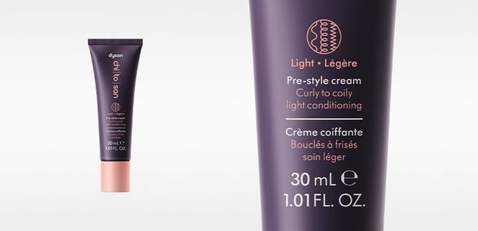 Dyson Crème coiffante légère Dyson Chitosan™ mini de voyage pour les cheveux bouclés à frisés