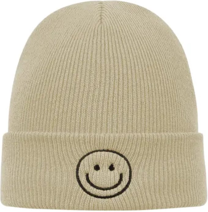 Beanie - Muts - Smiley - Beige - Acryl - One Size- Ski muts- ski vakantie outfit- warme muts- ski kleding.