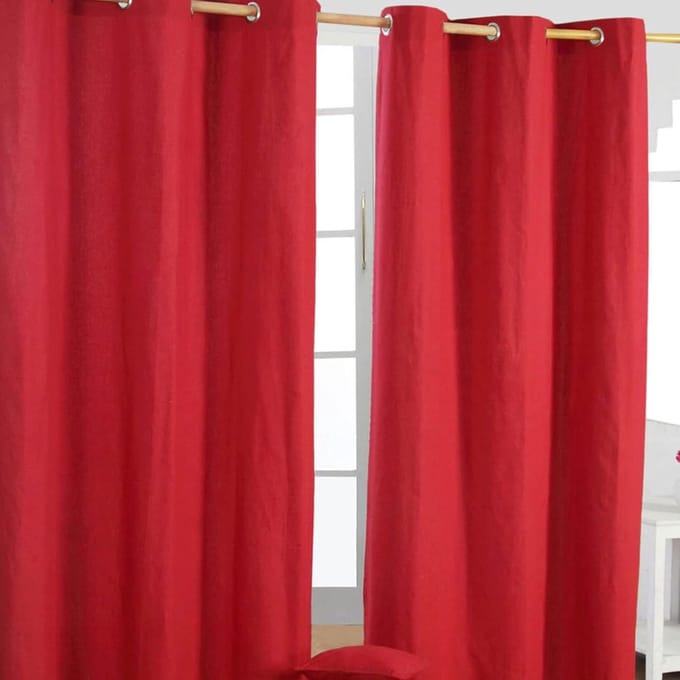 Homescapes gordijnen met oogjes, effen rood, set van 2, 137 x 117 cm