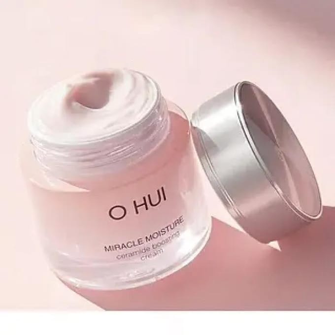 O HUI Miracle Moisture Ceramide Boosting Cream Speciale Set 1+1 (60ml+60ml) white