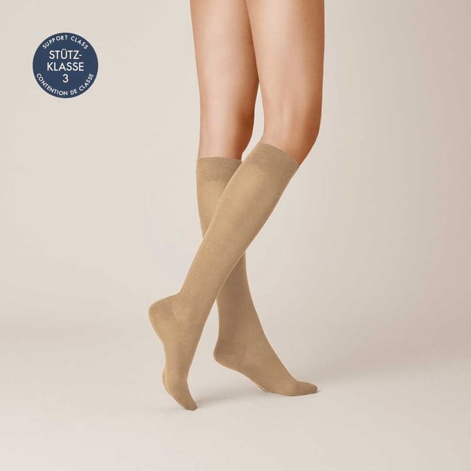 KUNERT Fly & Care - kneehigh Dames Sokken - Beige mel. - Maat 41-42