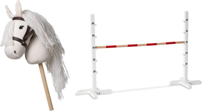 By Astrup Stokpaardje wit - Luxe speelset met hindernisbaan - Vanaf 3 jaar